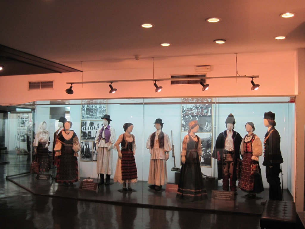 Sejarah Balkan yang Tidak Diketahui di Museum Etnografi